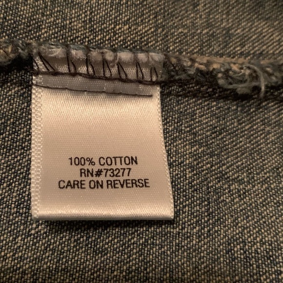 Women’s Sonoma button down Jean jacket - Picture 4 of 5